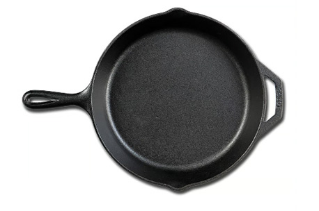 Cast iron skillet